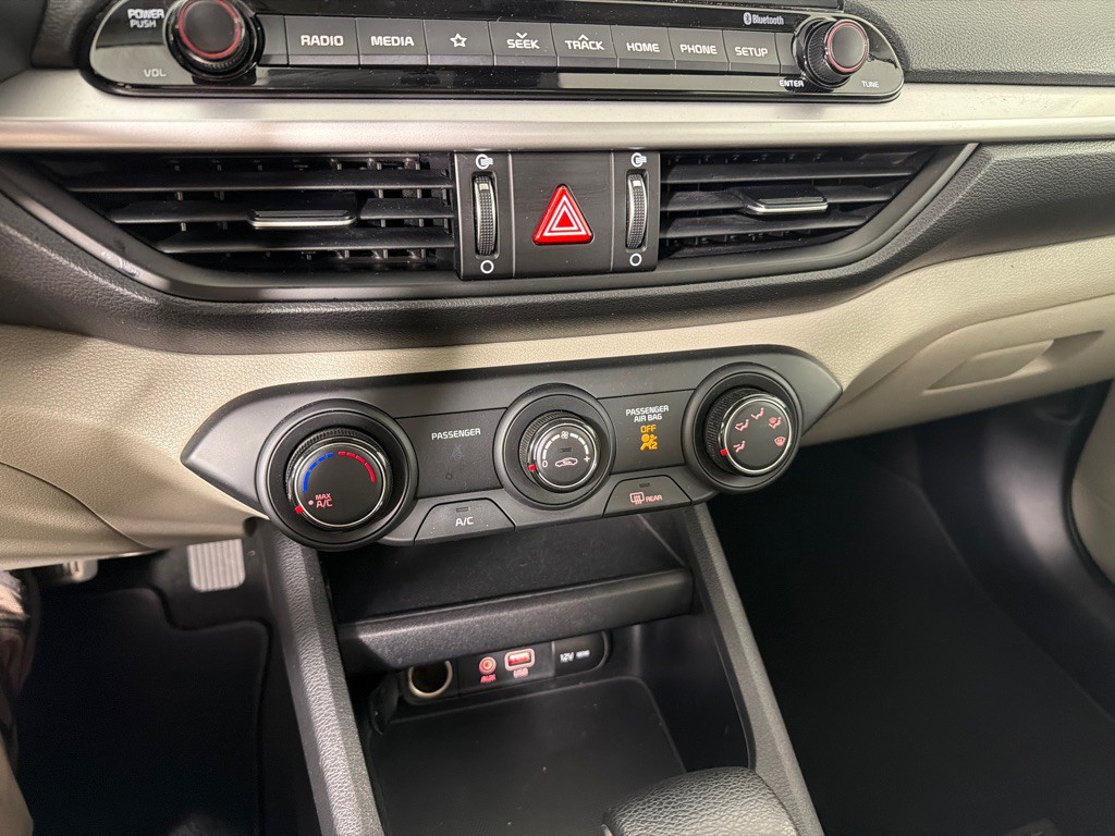 2020 Kia Forte Image 12