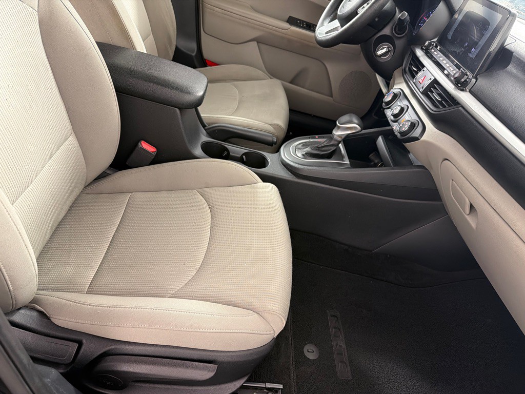 2020 Kia Forte Image 18