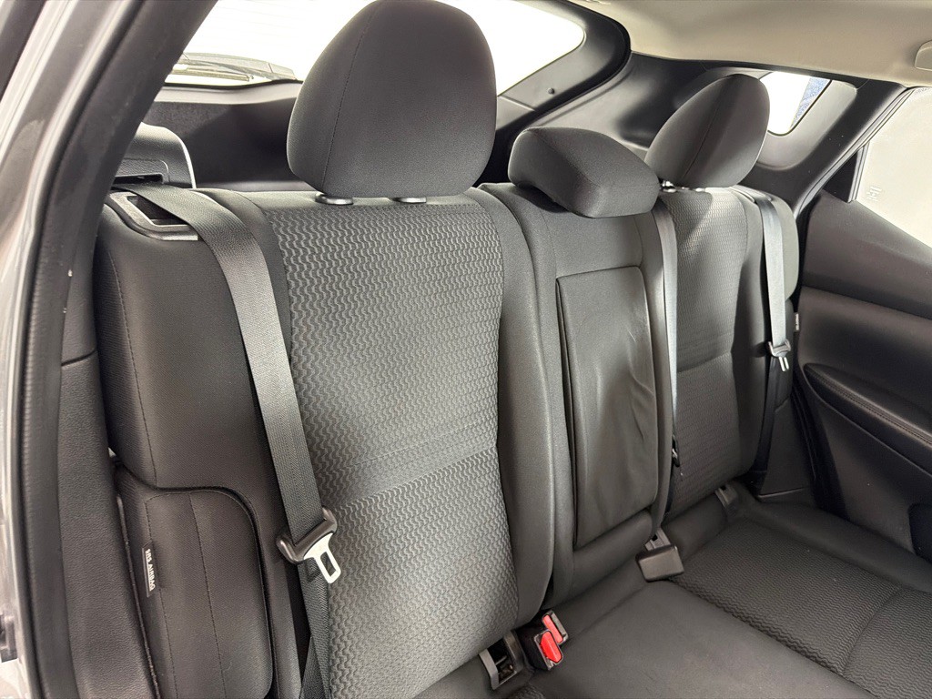 2021 Nissan Rogue Image 22