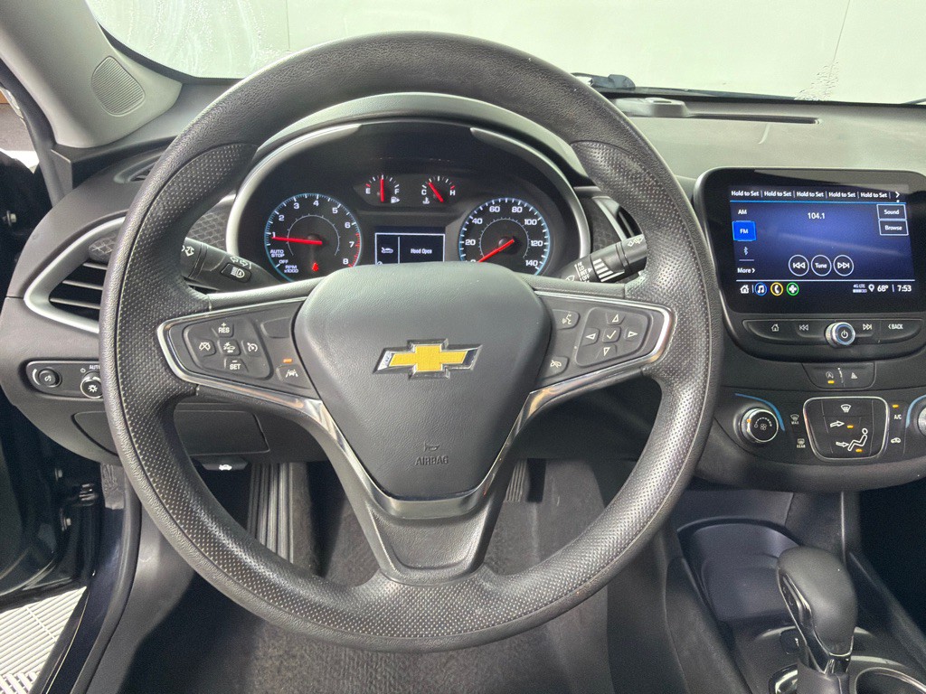 2023 Chevrolet Malibu Image 15