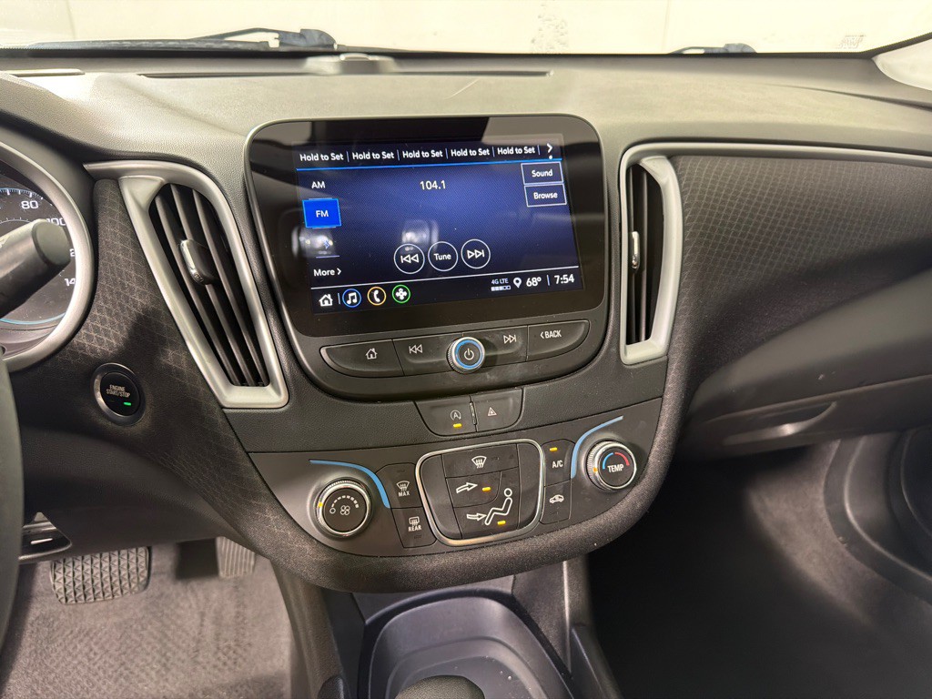 2023 Chevrolet Malibu Image 16