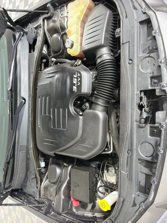 2021 Chrysler 300 Image 26