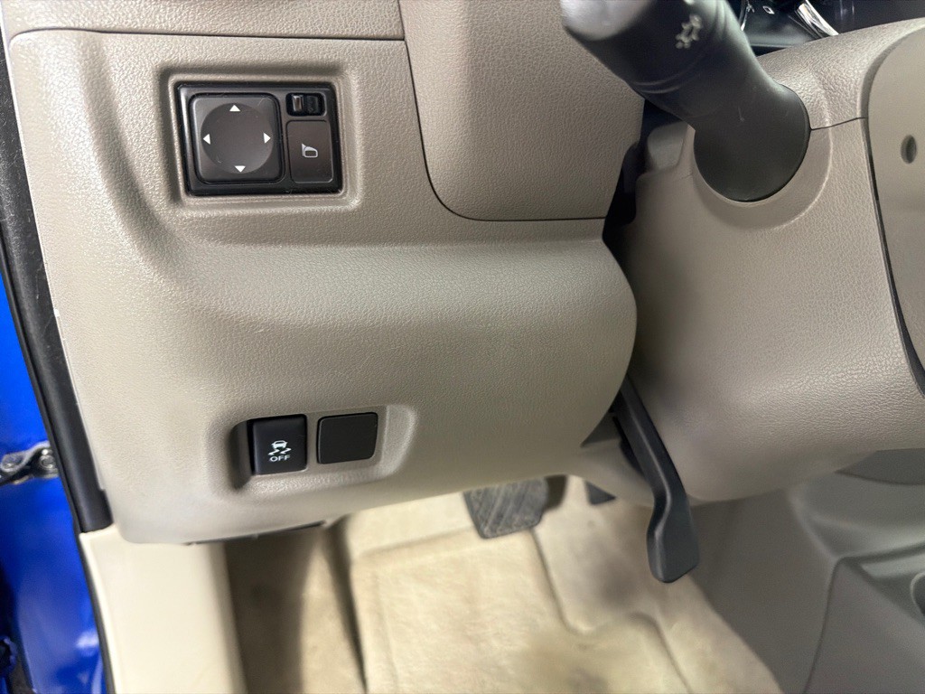 2015 Nissan Versa Image 14