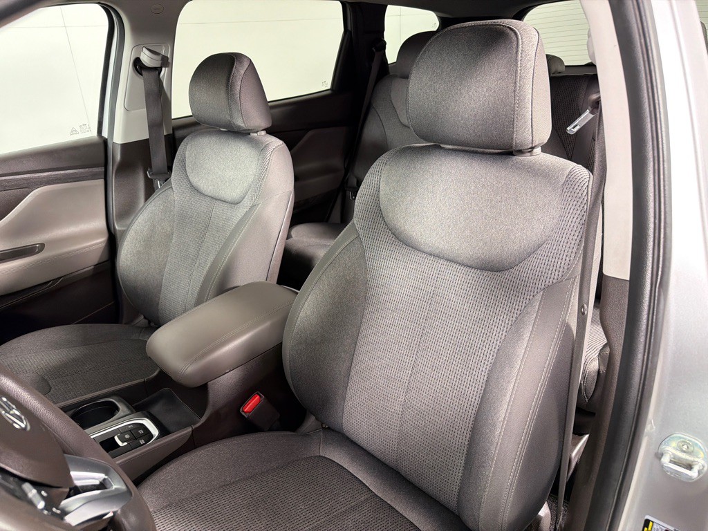 2020 Hyundai Santa Fe Image 10