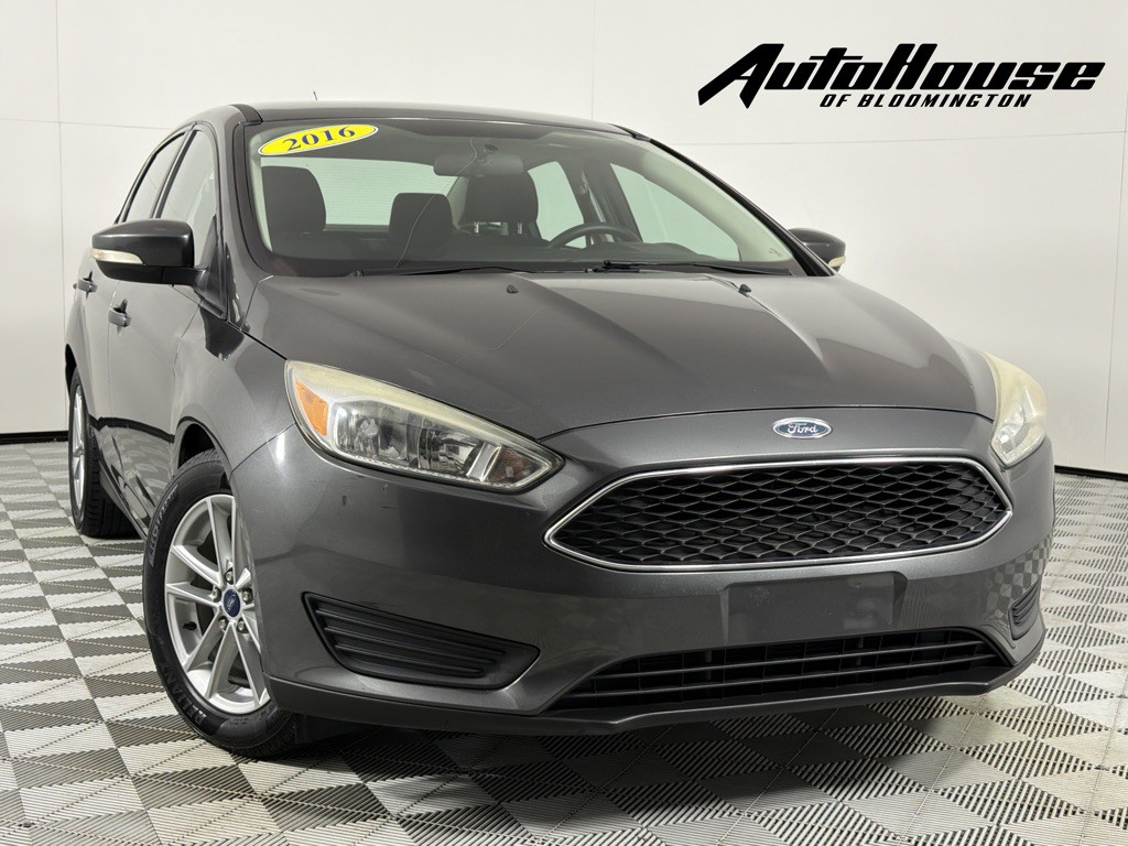 2016 Ford Focus Image 1