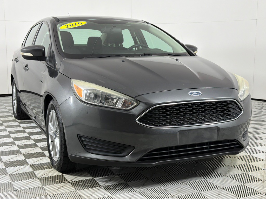 2016 Ford Focus Image 3
