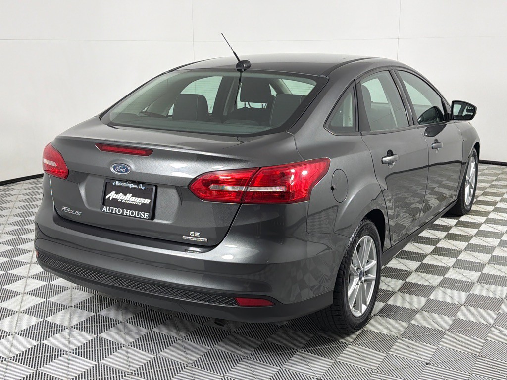 2016 Ford Focus Image 5