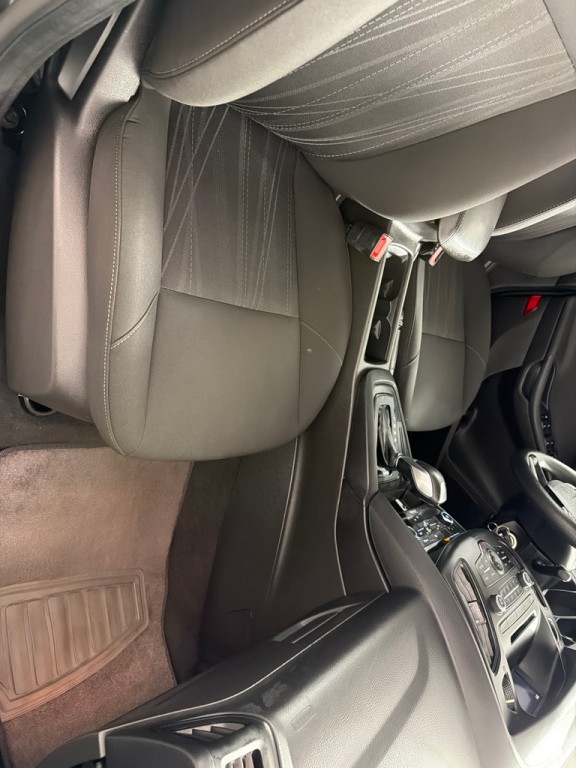 2016 Ford Focus Image 21