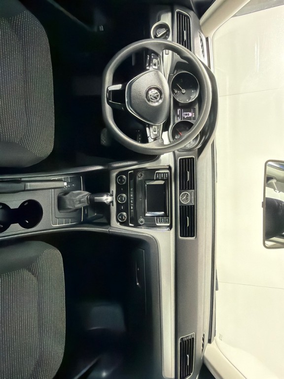 2016 Volkswagen Passat Image 23