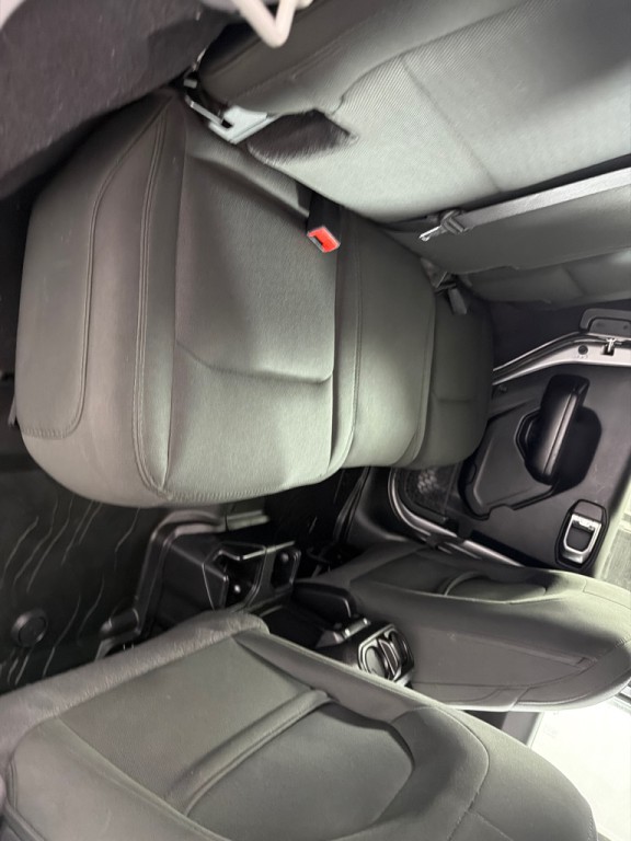 2020 Jeep Wrangler Unlimited Image 21