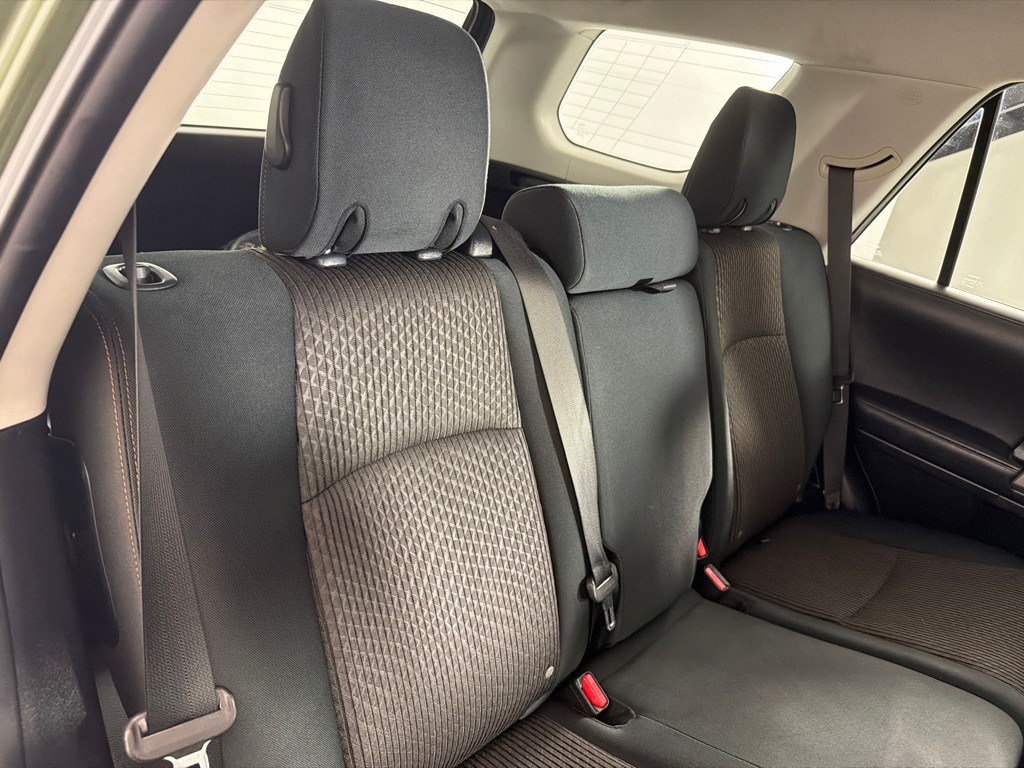 2021 Toyota 4Runner Image 22