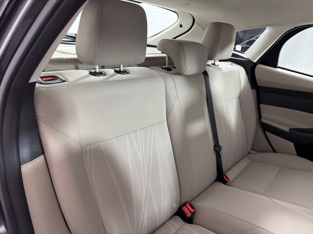 2015 Ford Focus Image 21
