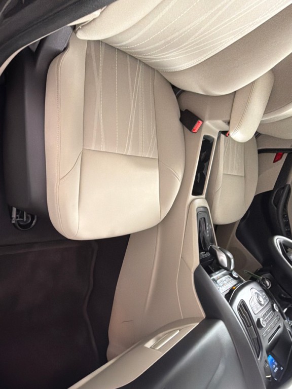 2015 Ford Focus Image 22