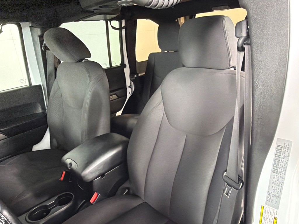 2016 Jeep Wrangler Unlimited Image 13