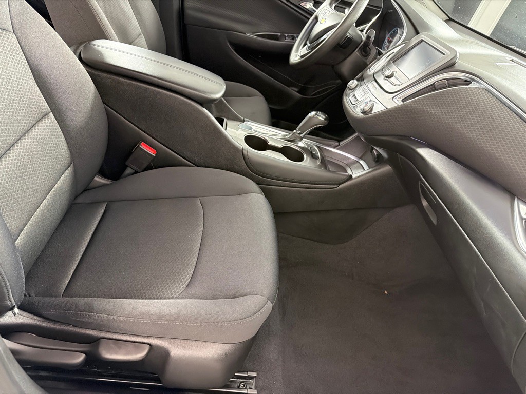 2016 Chevrolet Malibu Image 23