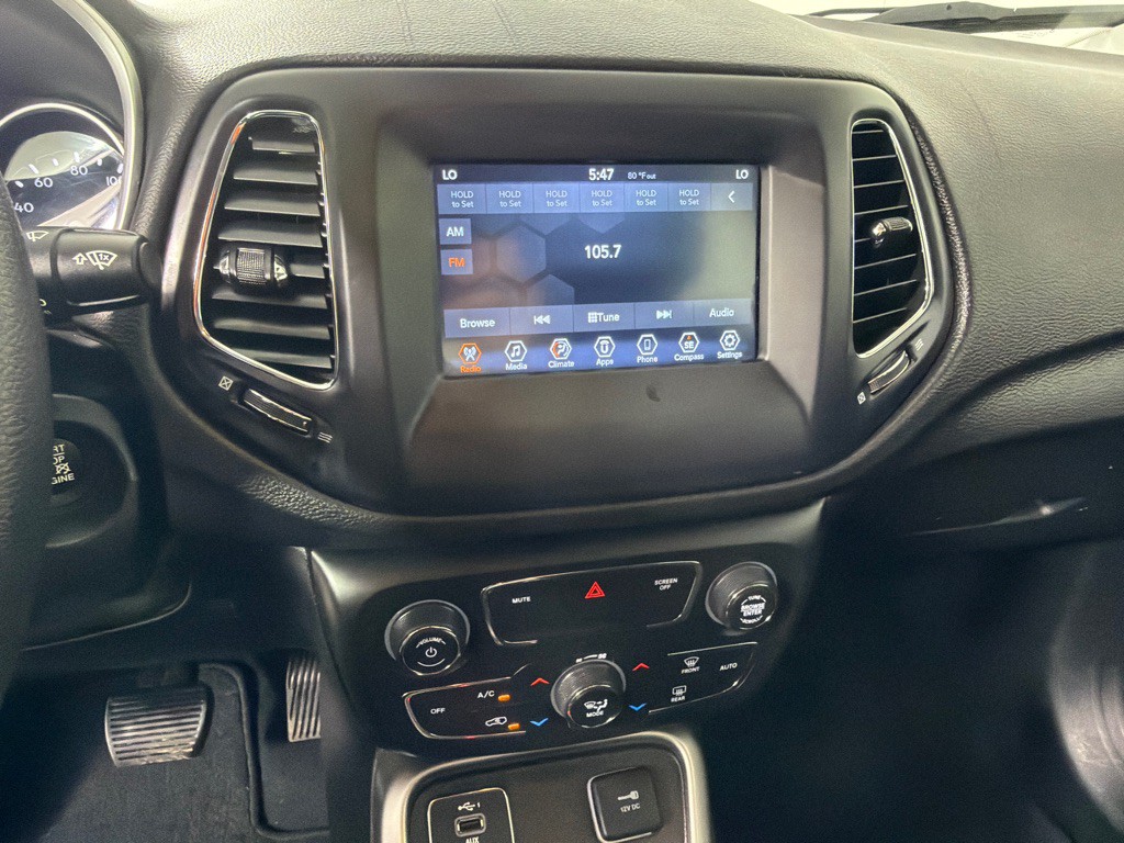 2021 Jeep Compass Image 17