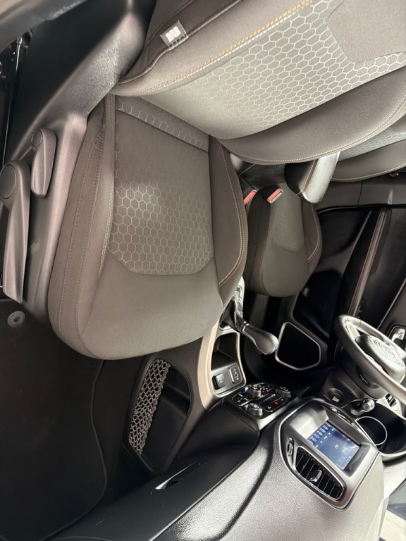 2021 Jeep Compass Image 24
