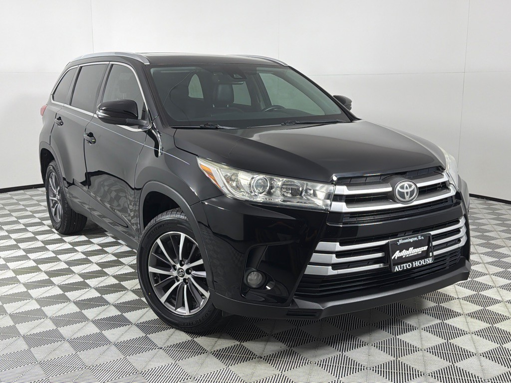 2019 Toyota Highlander Image 2