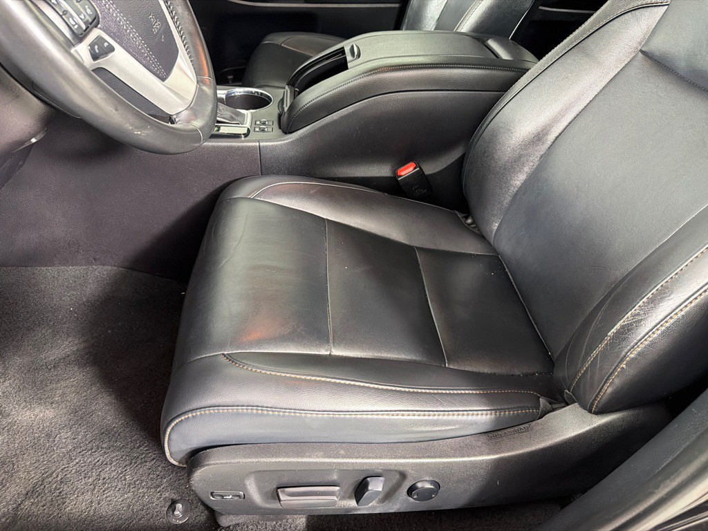 2019 Toyota Highlander Image 12