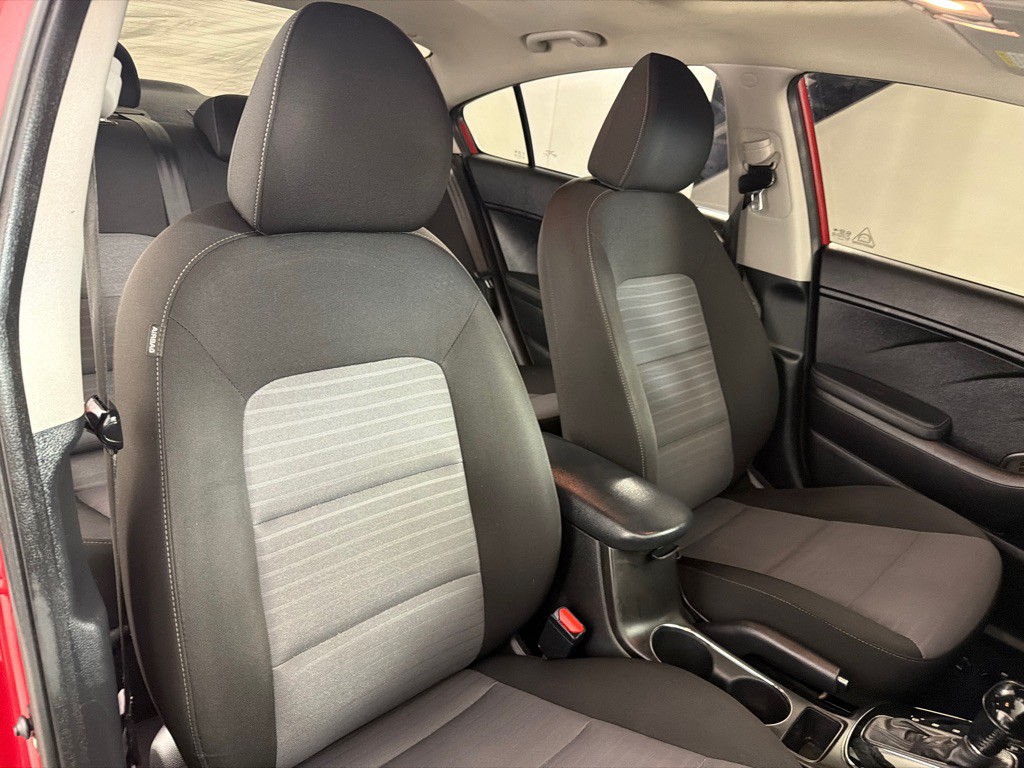 2018 Kia Forte Image 21