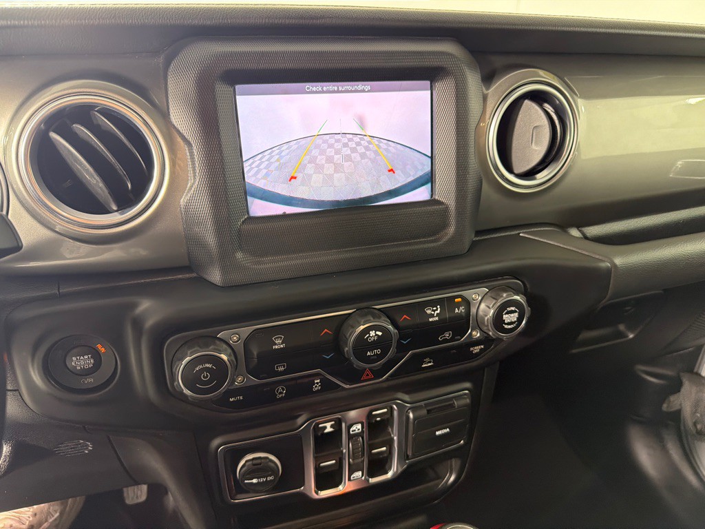 2021 Jeep Wrangler Unlimited Image 17