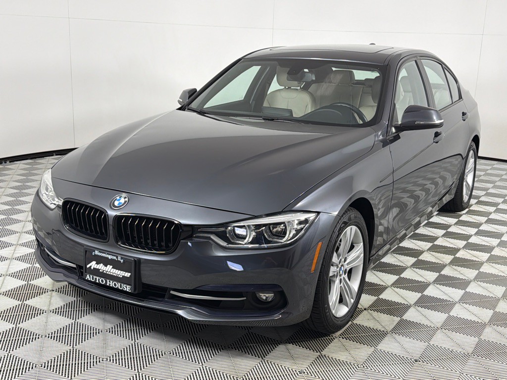 2016 BMW 3 Series Image 10