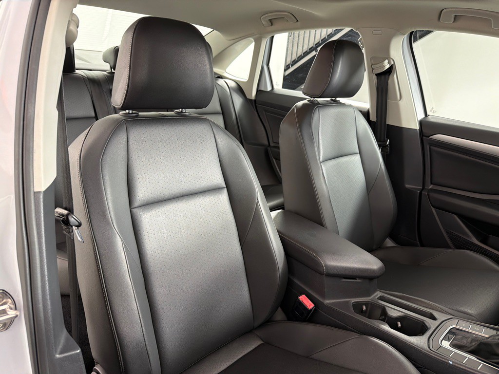 2019 Volkswagen Jetta Image 25