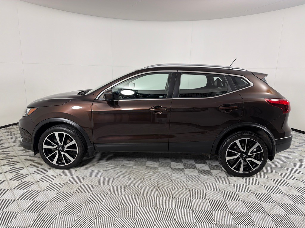 2017 Nissan Rogue Image 6
