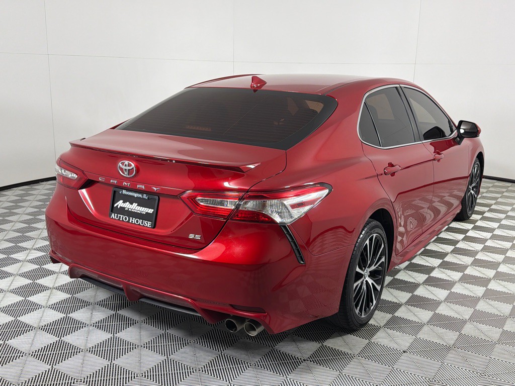 2020 Toyota Camry Image 5