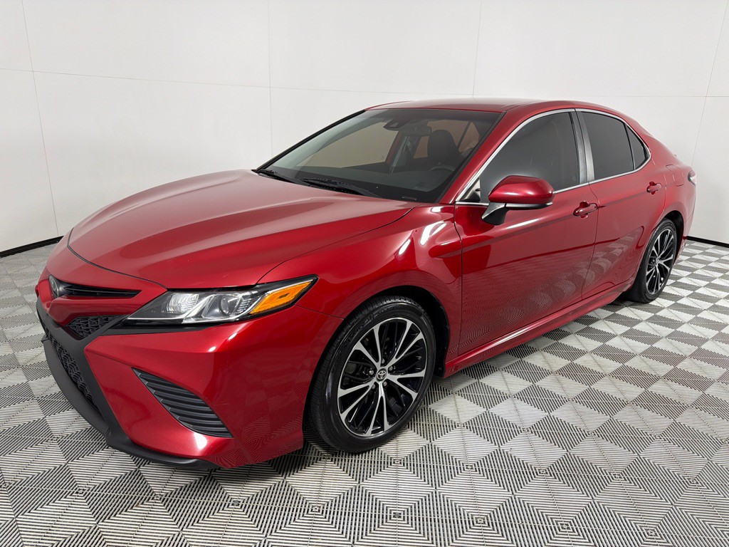 2020 Toyota Camry Image 9