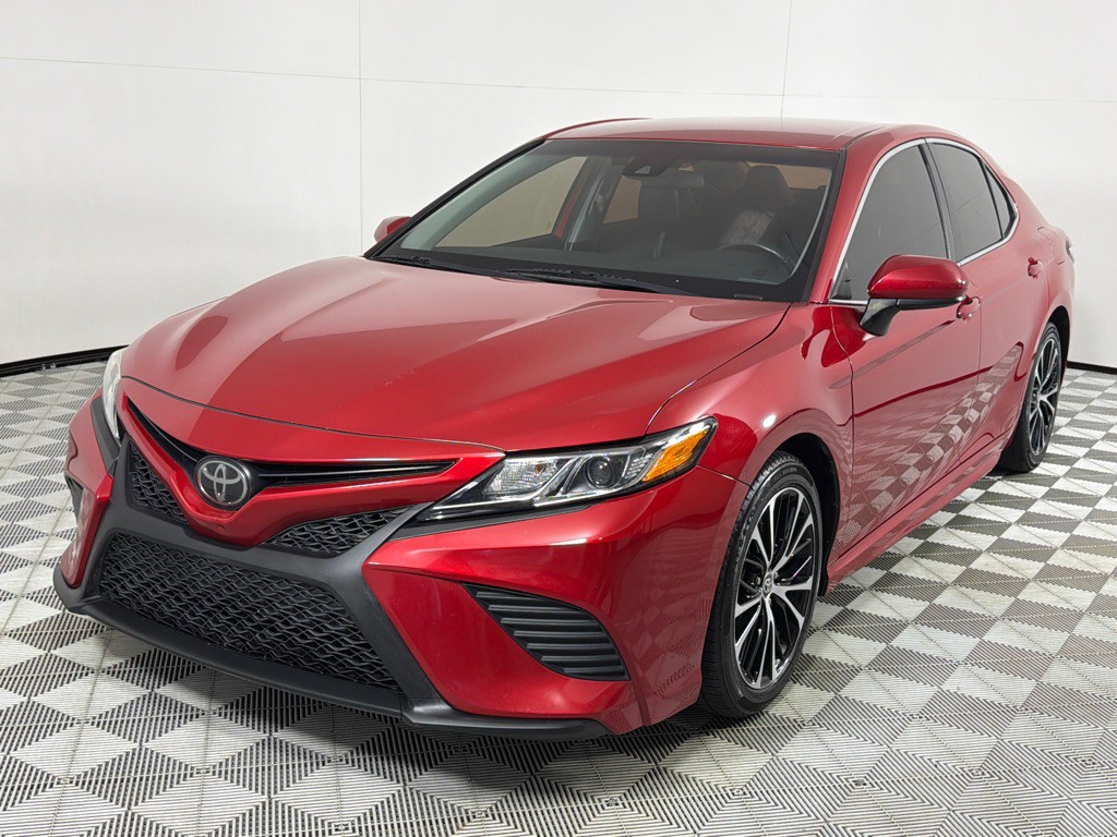2020 Toyota Camry Image 10