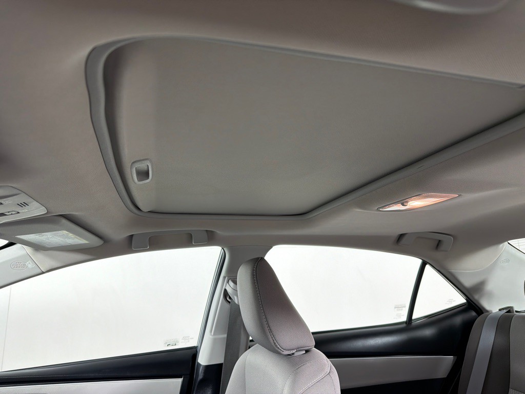 2018 Toyota Corolla Image 13