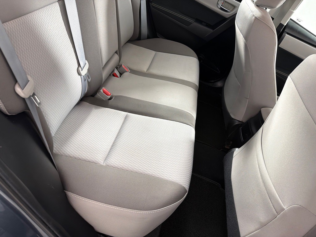 2018 Toyota Corolla Image 21