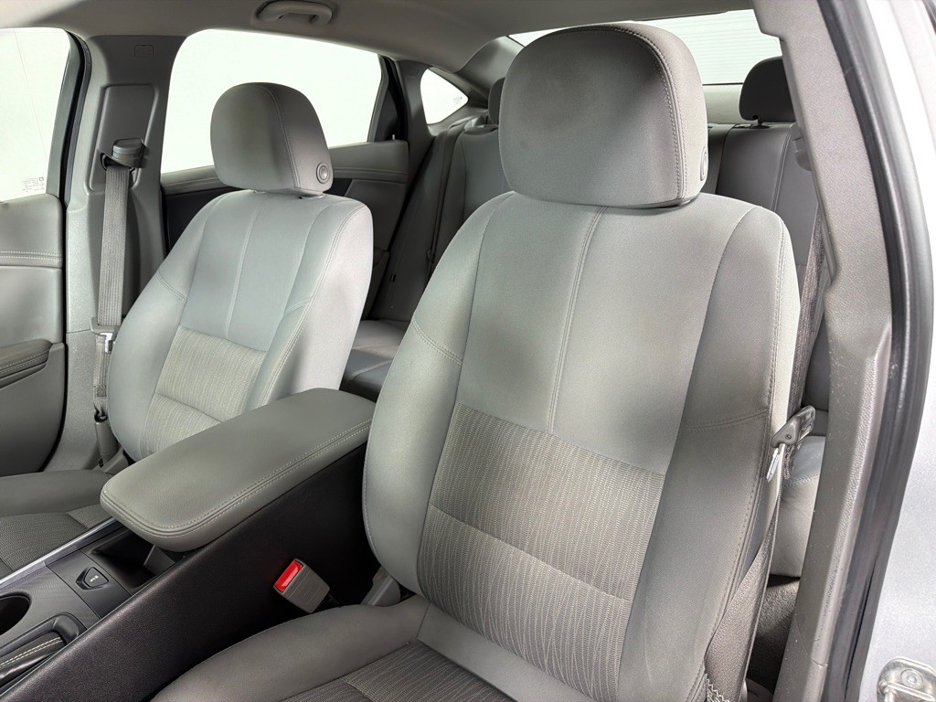 2015 Chevrolet Impala Image 10