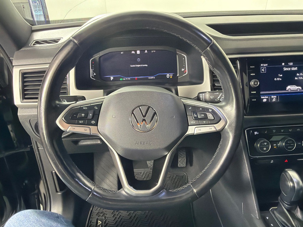 2020 Volkswagen Atlas Cross Sport Image 16
