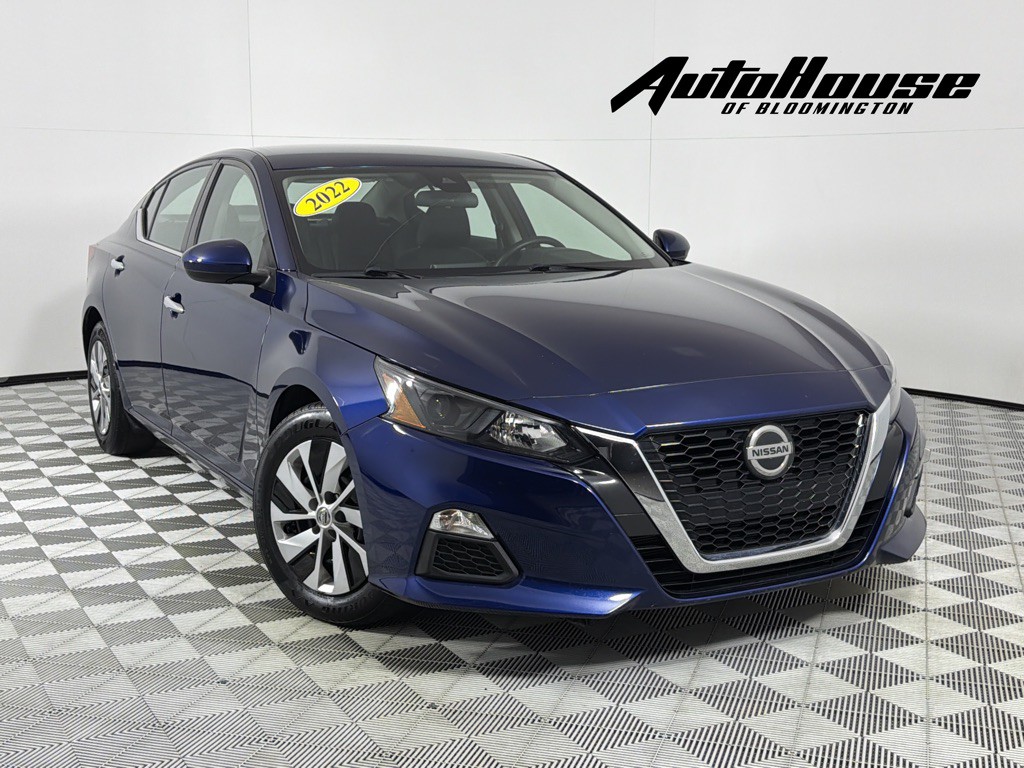 2022 Nissan Altima Image 1