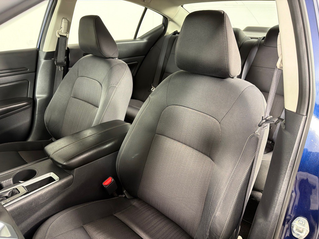 2022 Nissan Altima Image 12