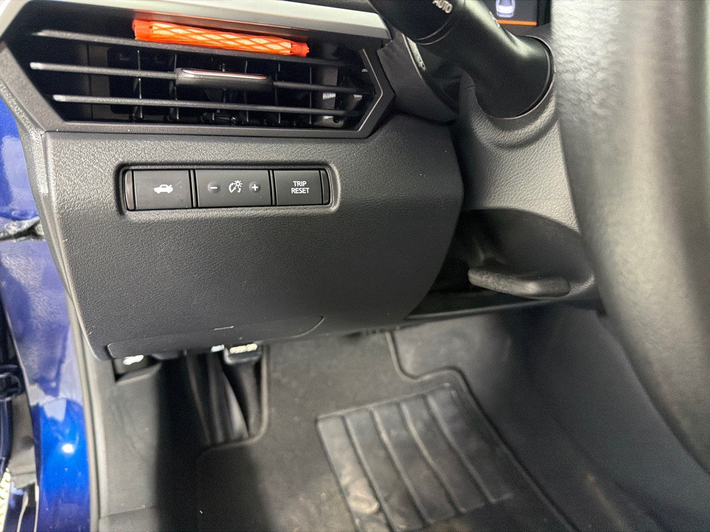 2022 Nissan Altima Image 13