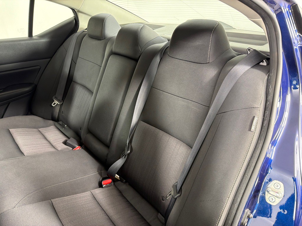 2022 Nissan Altima Image 19