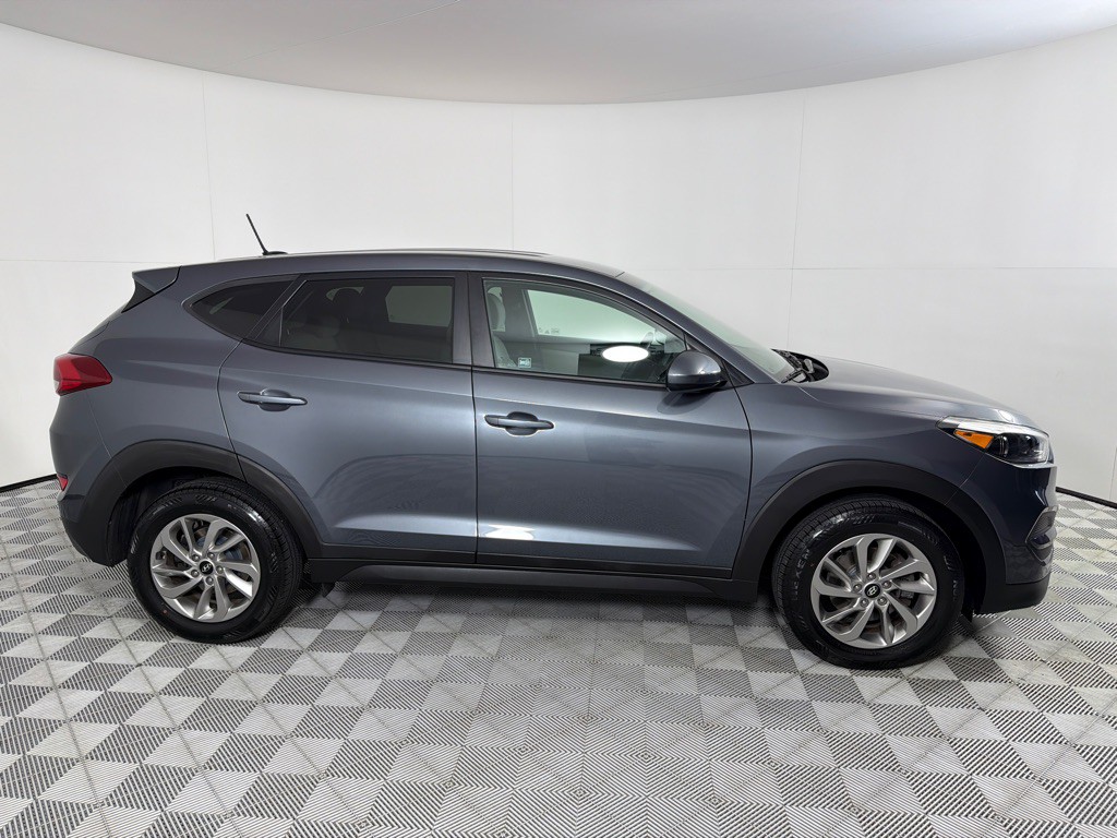 2017 Hyundai Tucson Image 4
