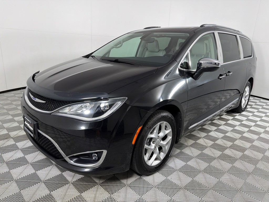 2020 Chrysler Pacifica Image 9