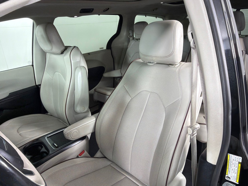2020 Chrysler Pacifica Image 13