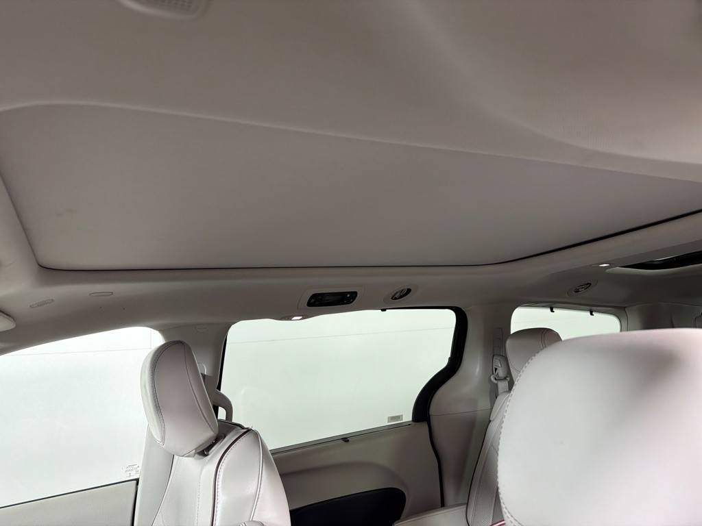 2020 Chrysler Pacifica Image 14