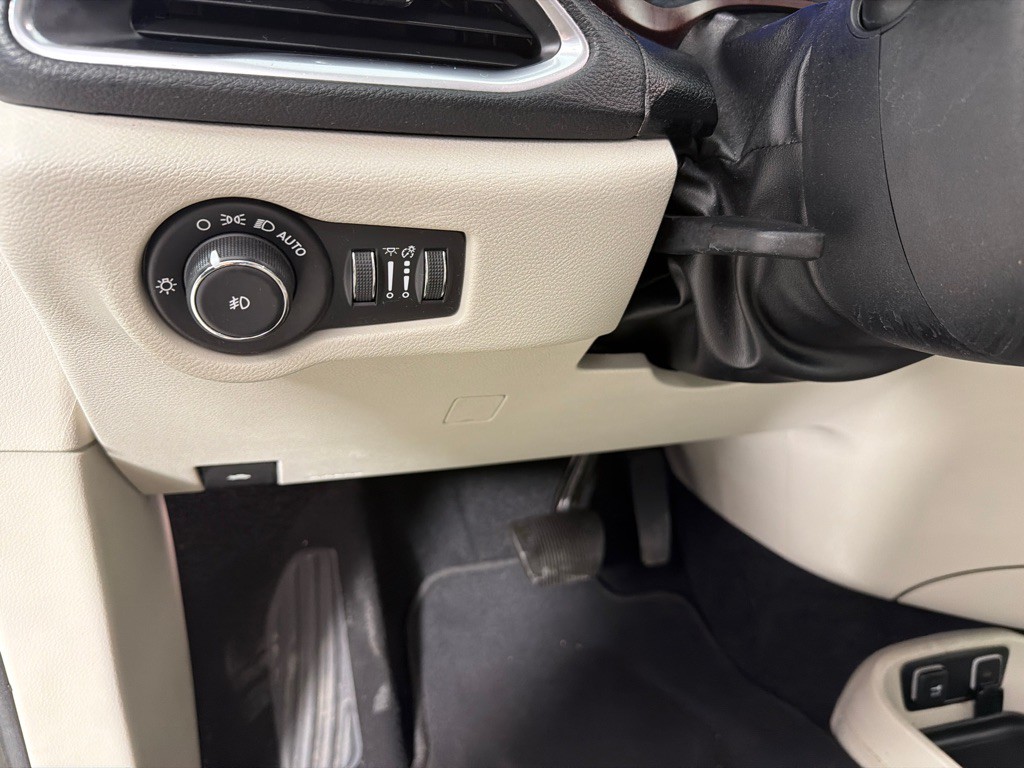 2020 Chrysler Pacifica Image 15