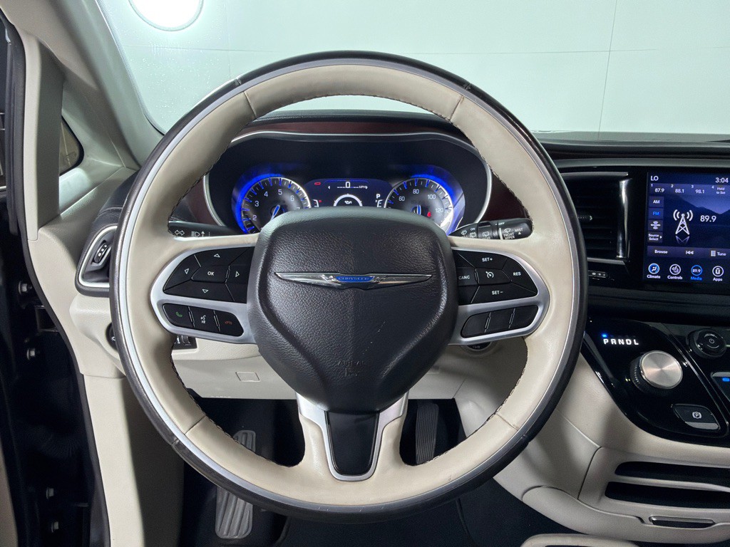 2020 Chrysler Pacifica Image 16