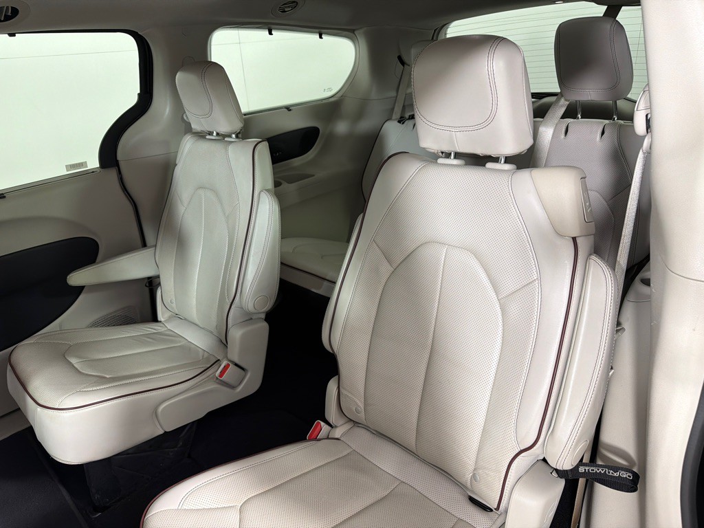 2020 Chrysler Pacifica Image 22