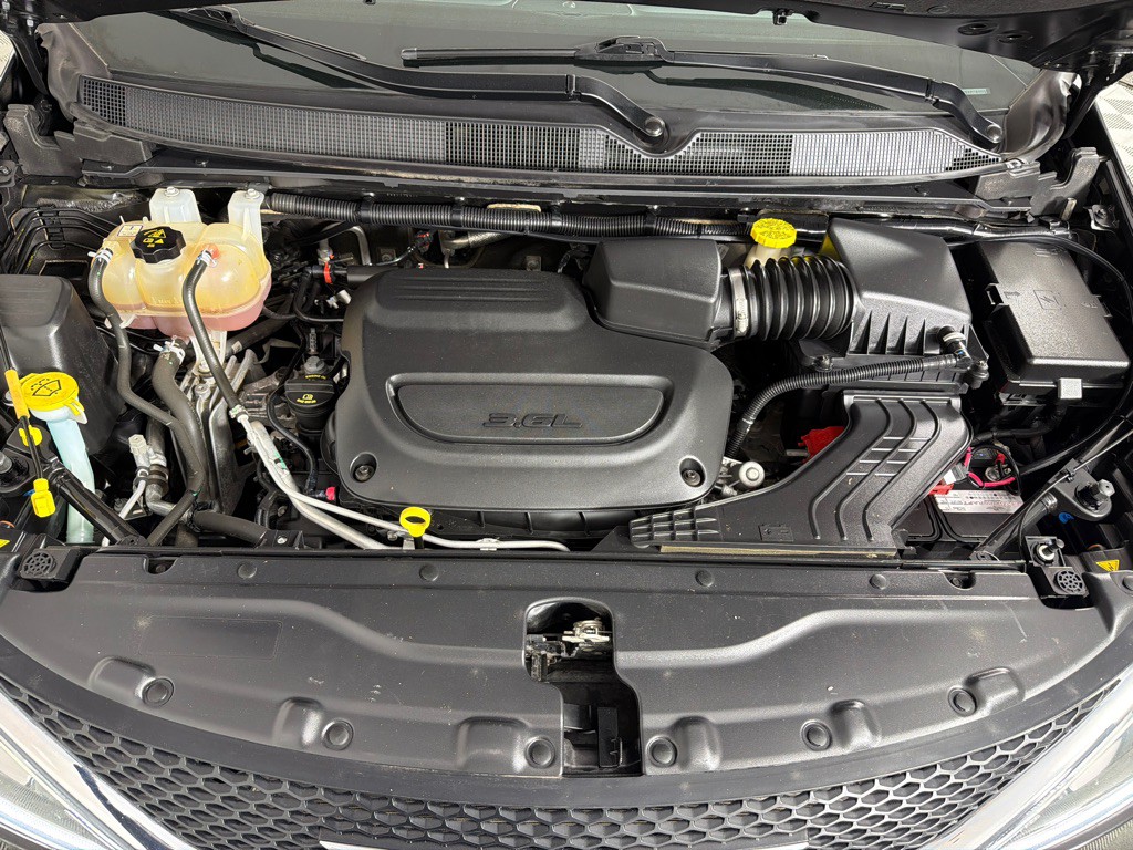 2020 Chrysler Pacifica Image 30
