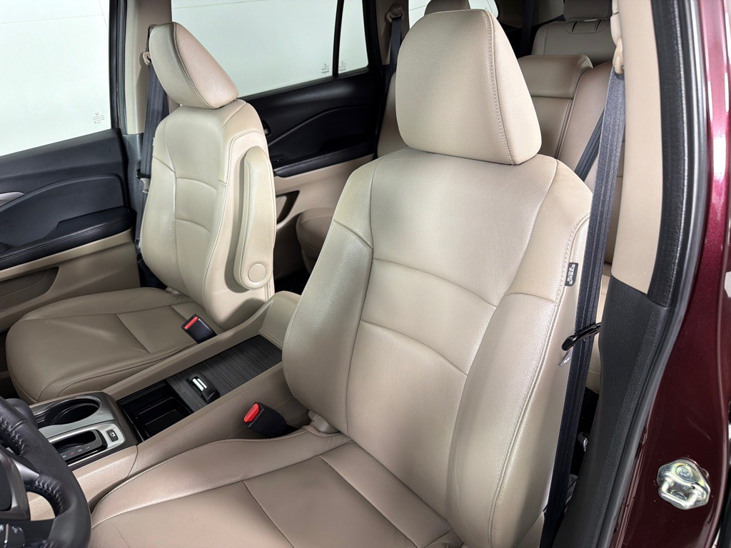 2016 Honda Pilot Image 11