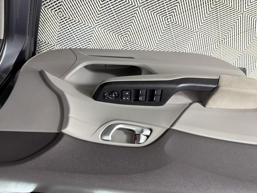 2012 Honda Civic Image 9