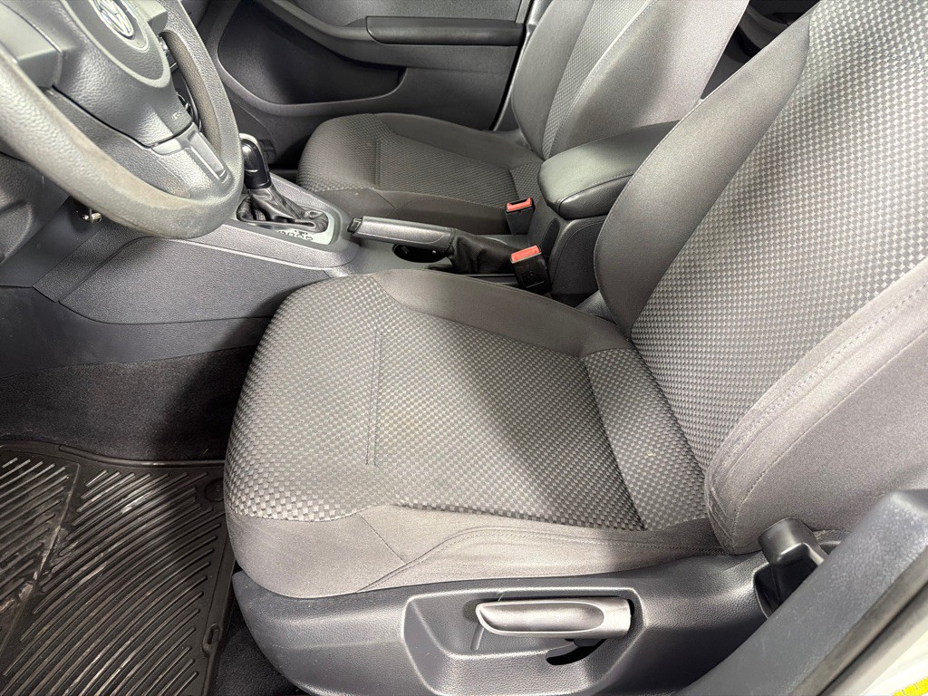 2014 Volkswagen Jetta Image 11